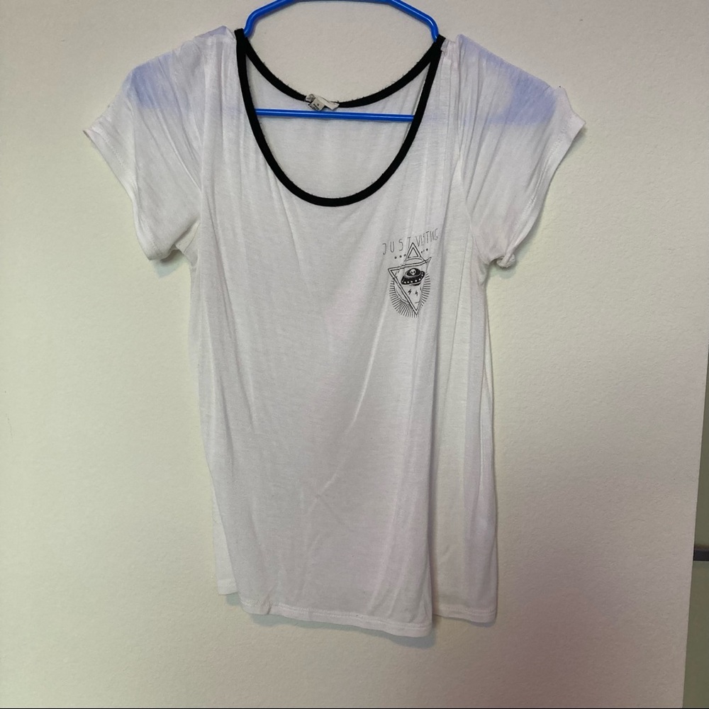 Zumiez Alien “Just Visiting” Tee Shirt